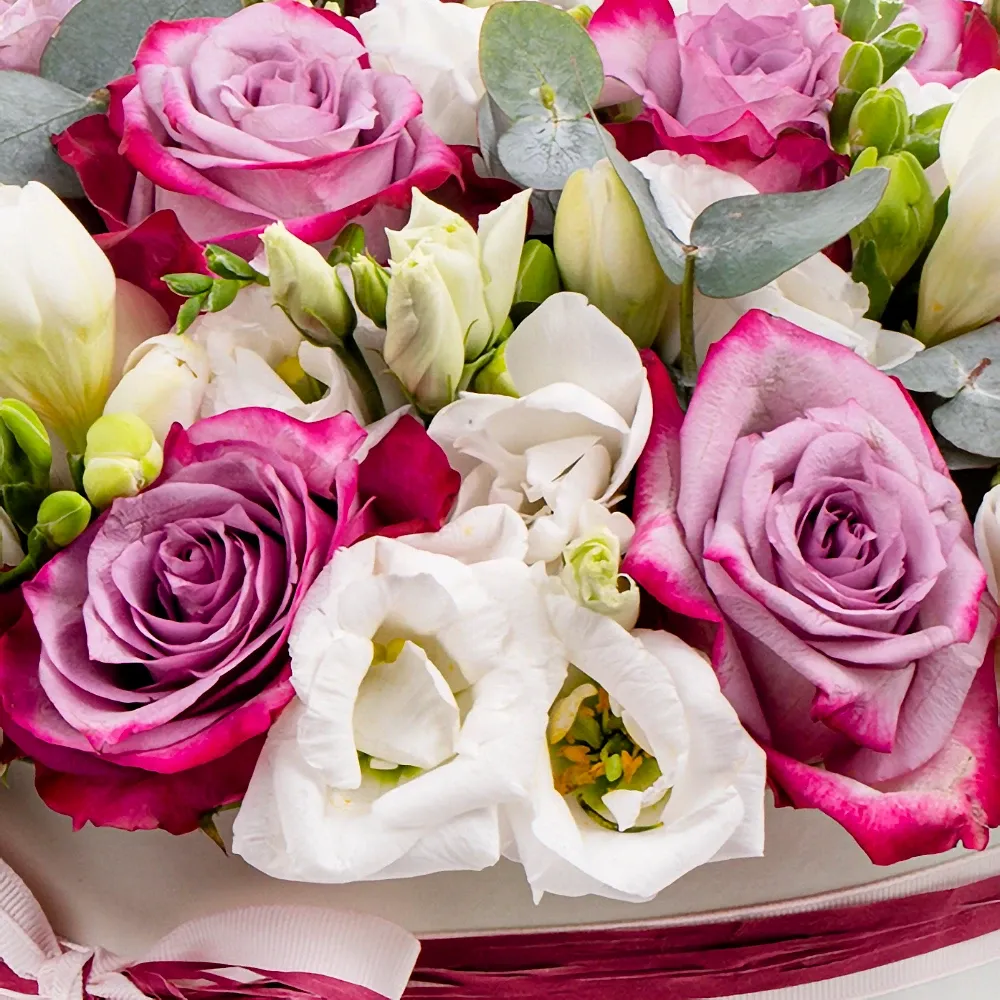 Цветы в коробке